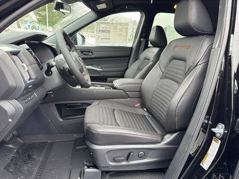 New 2026 Nissan Pathfinder Rock Creek w/ Rock Creek Premium Package image 10