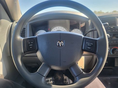 Used 2006 Dodge Dakota ST image 11