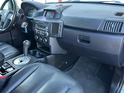 Used 2007 Mitsubishi Endeavor SE image 21