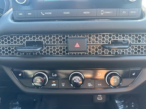 Used 2024 Honda HR-V Sport image 24