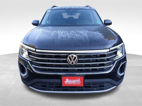 New 2026 Volkswagen Atlas SE image 8