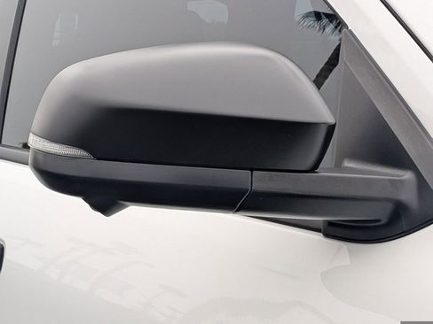 Used 2025 Toyota 4Runner TRD Sport image 12