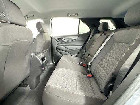 Used 2023 Chevrolet Equinox LT w/ Driver Convenience Package AWD/4WD image 10