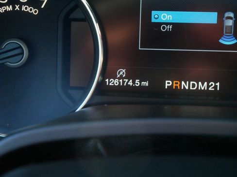 Used 2017 Ford F150 Lariat AWD/4WD image 34