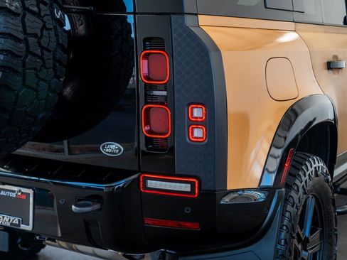 Used 2022 Land Rover Defender 110 X-Dynamic SE image 30