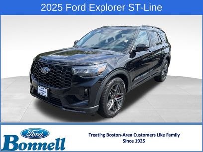 New 2025 Ford Explorer ST-Line w/ ST-Line Street Pack