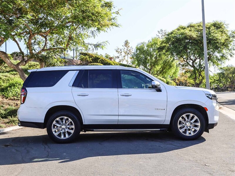 Used 2021 Chevrolet Tahoe Premier w/ Premium Package RWD image 6