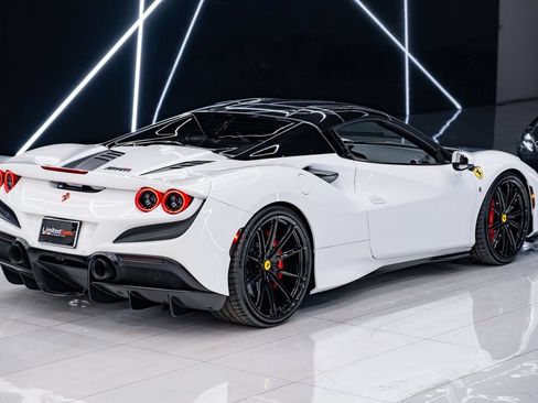 Used 2023 Ferrari F8 Tributo RWD image 28