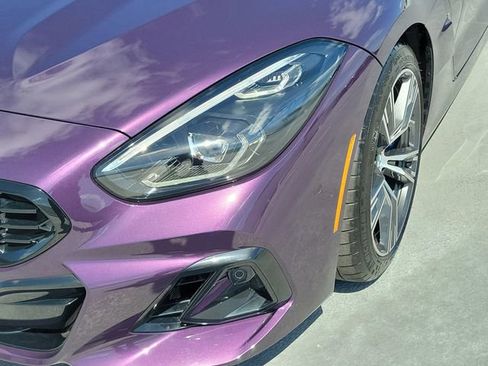 Used 2025 BMW Z4 M40i w/ Premium Package RWD image 10