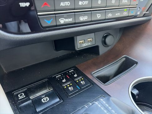 Used 2021 Lexus RX 350 AWD w/ Premium Package image 19