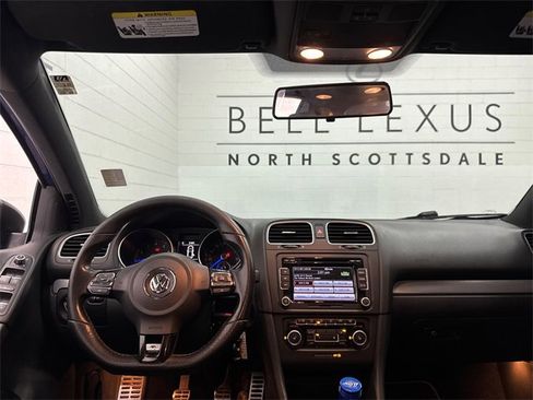 Used 2012 Volkswagen Golf R 4-Door image 9