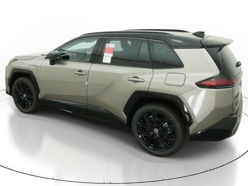 New 2026 Toyota RAV4 XSE AWD/4WD image 4