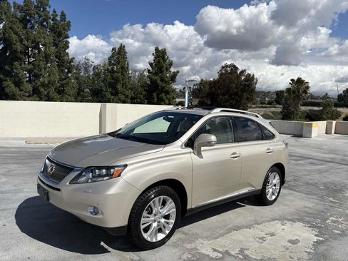 Used 2011 Lexus RX 450h AWD w/ Luxury Pkg image 3