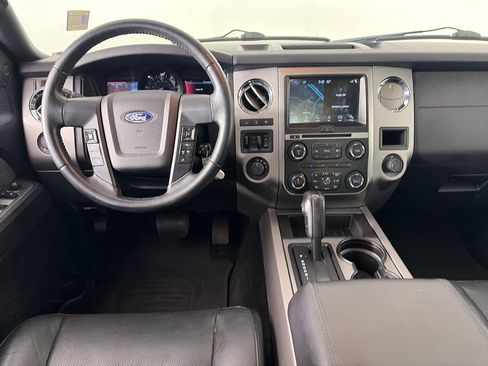 Used 2017 Ford Expedition XLT w/ Equipment Group 202A image 14