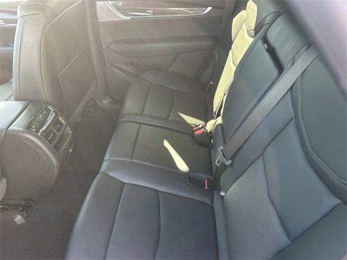 Certified 2023 Cadillac XT5 Sportv w/ Technology Package image 14