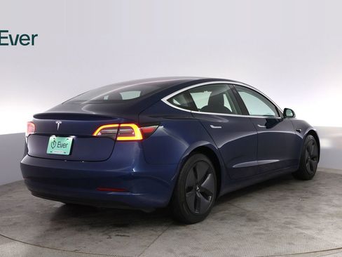 Used 2019 Tesla Model 3 Standard Range Plus RWD image 3