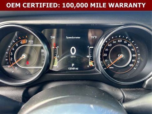 Used 2023 Jeep Wrangler Unlimited Sahara w/ Cold Weather Group AWD/4WD image 18