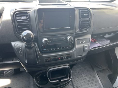 Used 2023 RAM ProMaster 2500 FWD image 11