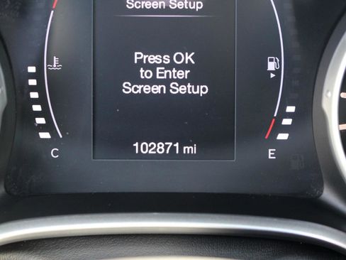 Used 2019 Jeep Compass Latitude w/ Cold Weather Group AWD/4WD image 22
