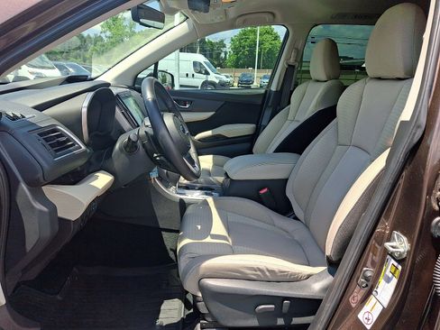 Used 2019 Subaru Ascent Premium w/ Popular Package #1 AWD/4WD image 14