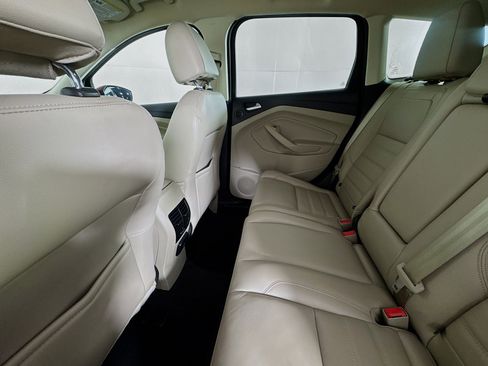 Used 2017 Ford Escape Titanium image 24