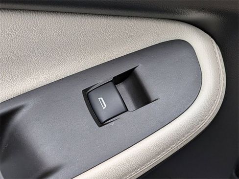 Used 2024 Buick Encore GX Preferred image 28