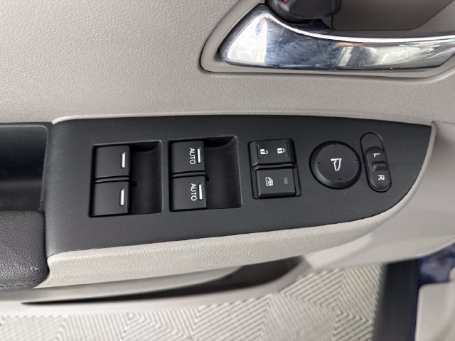Used 2014 Honda Odyssey EX-L image 28