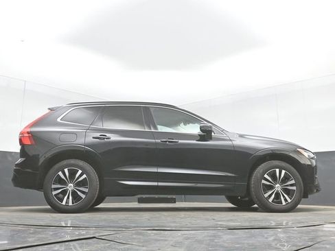 Used 2023 Volvo XC60 B5 Core FWD image 48