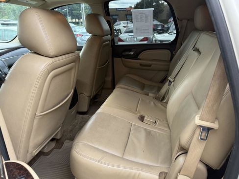 Used 2013 GMC Yukon Denali AWD/4WD image 14