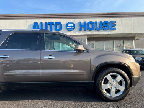 Used 2011 GMC Acadia SLT image 40