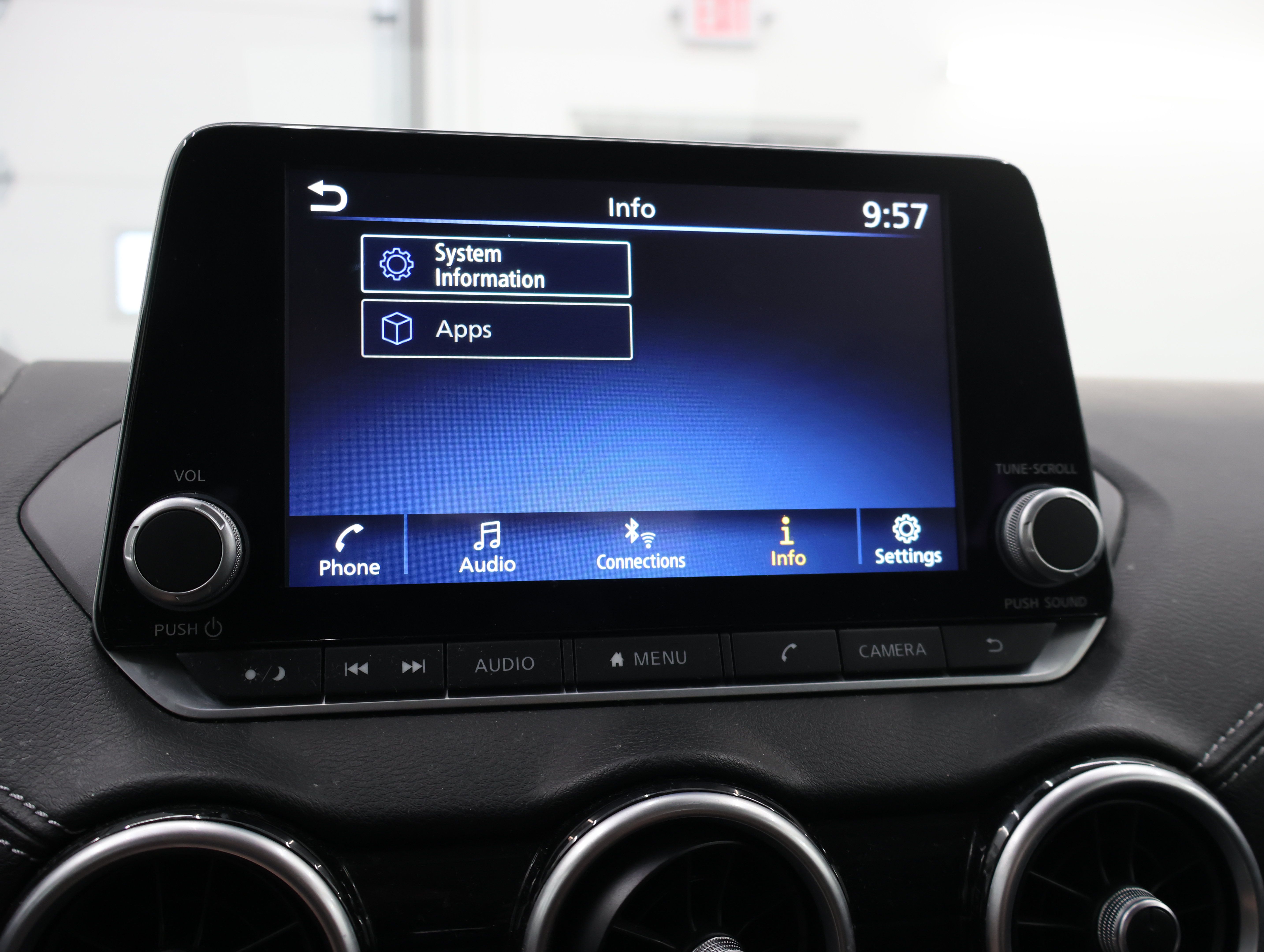 Used 2024 Nissan Sentra SV FWD image 51
