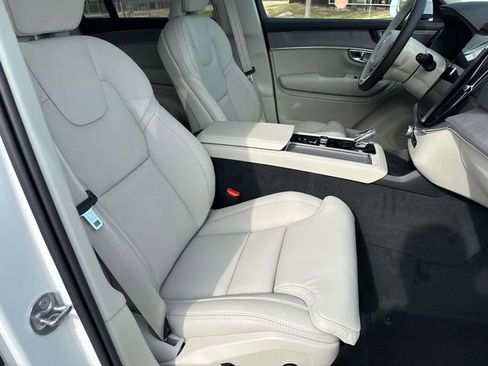 New 2026 Volvo XC90 B6 Ultra w/ Protection Package image 13
