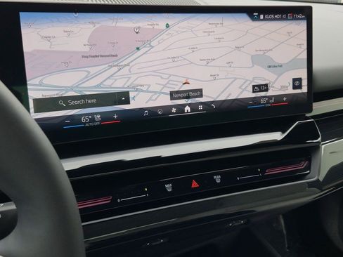 Certified 2025 BMW 530i image 14