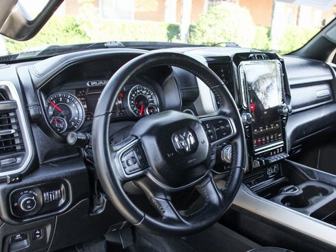Used 2019 RAM 1500 Laramie image 18