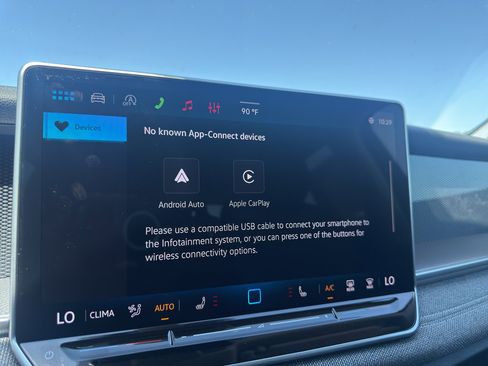 New 2026 Volkswagen Tiguan S FWD image 19