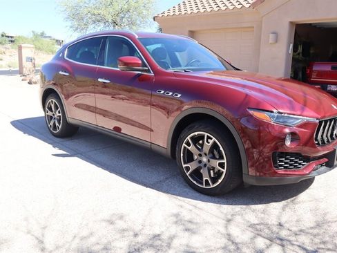 Used 2017 Maserati Levante S image 6