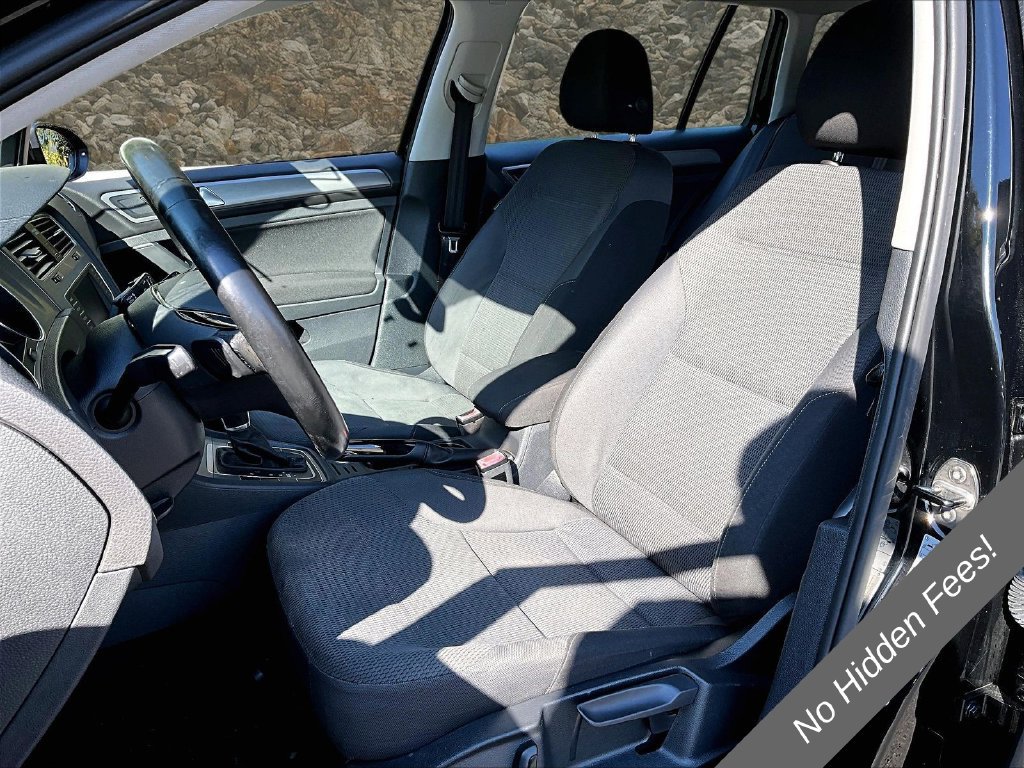 Used 2016 Volkswagen Golf S FWD image 21