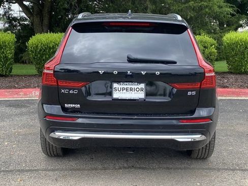 Used 2023 Volvo XC60 B5 Plus FWD image 5