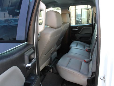 Used 2019 Chevrolet Silverado 1500 W/T AWD/4WD image 12