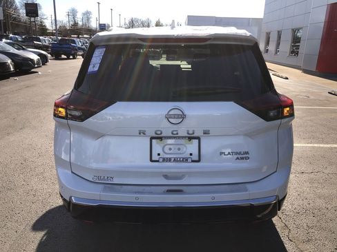 New 2026 Nissan Rogue Platinum w/ Platinum Premium Package image 19