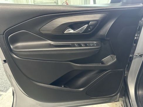 Certified 2023 GMC Terrain SLE w/ Driver Convenience Package image 21