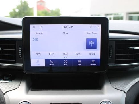 Used 2023 Ford Explorer XLT w/ Equipment Group 202A RWD image 25