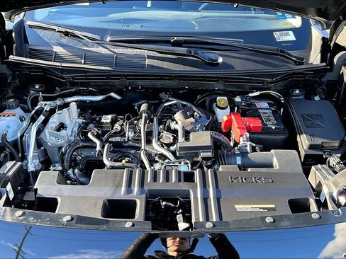 New 2026 Nissan Kicks S image 12