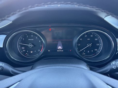 Used 2023 Buick Encore GX Select w/ Sport Touring Package image 27