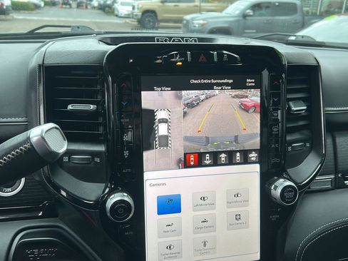 Used 2022 RAM 2500 Limited image 23