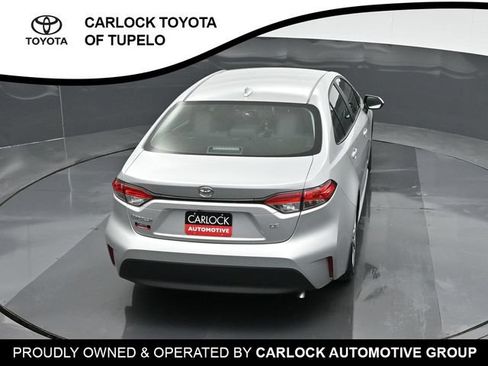Used 2025 Toyota Corolla LE FWD image 39