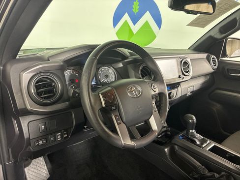 Used 2023 Toyota Tacoma TRD Off-Road AWD/4WD image 13