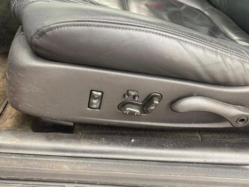 Used 2005 Chevrolet SSR LS w/ Preferred Equipment Group image 10