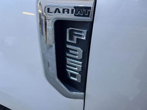 Used 2018 Ford F350 Lariat w/ Lariat Ultimate Package image 8