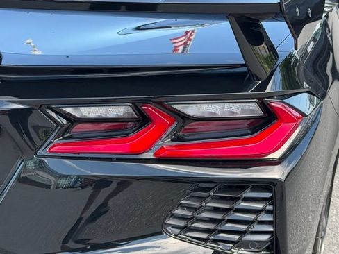 Certified 2022 Chevrolet Corvette Stingray Premium Cpe w/ Battery Protection Package RWD image 24
